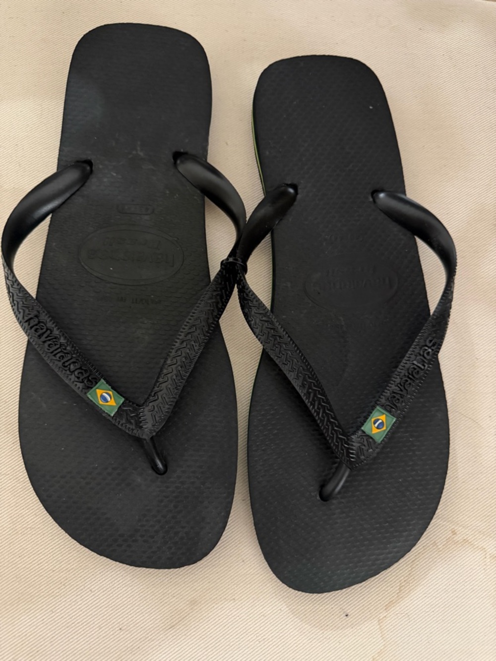 Havaianas Brown Textured Flip Flops